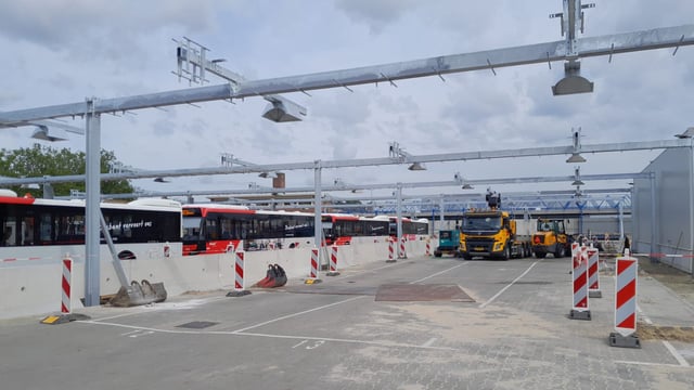 Keerwanden voor veiligheid op remise Arriva in Tilburg