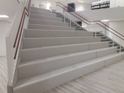 Spectaculaire trappen voor Calvijnschool en Sterrenlicht