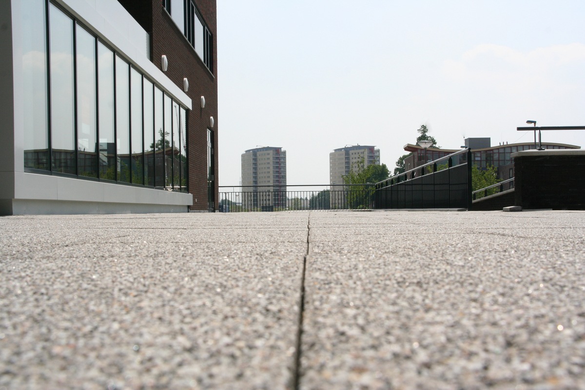 Wascon® uitgewassen betontegel in IJsselmonde