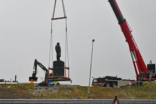 Kemper Beton werkt mee aan nieuwe plek voor standbeeld ir. Lely op Afsluitdijk 
